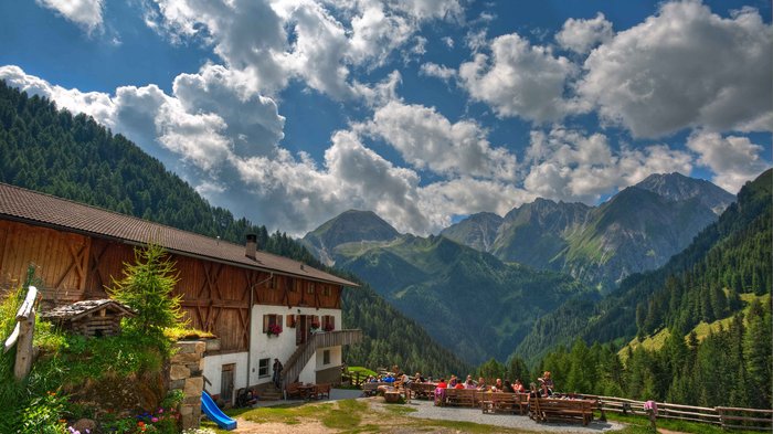 Rund um Meransen: Hütten und Almen Rund um Meransen: Hütten und Almen